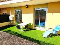 Studio proche centre avec terrasse - B&B