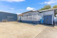 Homestead Haven Bungalow with Pool and Air-Con - Ferienwohnung Auckland