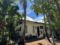 Nutmeg Cottage SIARGAO 2BR exclusive whole house - B&B Cabuntog