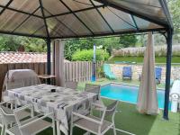 Villa au pied du Ventoux - B&B Mormoiron