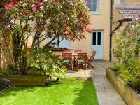 Historic Family Cottage - Central Frome - Chambres d’hôtes Frome