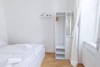 josef's home I Tiny Bird Apartment I UNO-City - B&B Vienna
