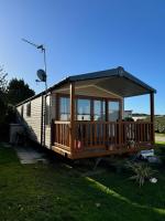 Flower Bay - Beach Drive 009 - B&B Prestatyn