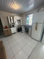 Casa com piscina em Matinhos - B&B Matinhos