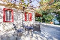 Thegi SeaFront House - Chambres d’hôtes Laganás