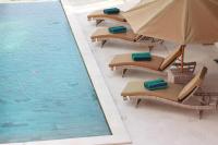 Villa Chris - Stunning 4BR with Ocean & Sunset View - B&B