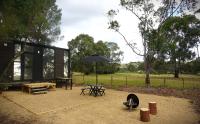 Grove at Peasant Farm by Tiny Away - Chambres d’hôtes