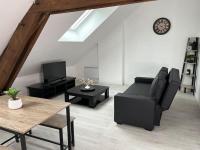 Le Bois Lumineux - T2 proche de la Gare - B&B