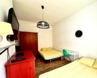 Vierbettzimmer mit Gemeinschaftsbad