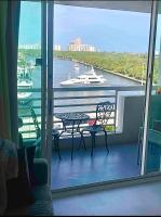 Condo, Breathtaking Water views, King Suite, Hilton Property - Ferienwohnung Fort Lauderdale