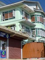 Everest Guest House - Bed and Breakfast