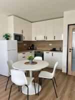 Moderní apartmán v srdci Jablonce - B&B