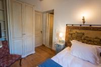 Single Room with Mountain View