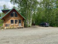 Talkeetna Log Cabin with Hot Tub Unit 1 - B&B