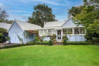 Jasmine Corner Cottage - B&B