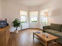 Superior One-Bedroom Apartment