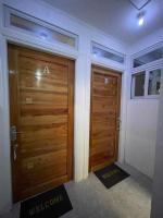 Appartamento con 2 Camere da Letto, Balcone e Terrazza