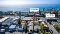 Ocean Views! Detached Villa by Victoria Beach - Chambres d'hôtes Laguna Beach