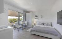 Suite with Garden View