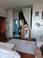 Deluxe Doppelzimmer (2 Erwachsene & 1 Kind)