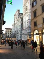 Next to the Duomo of Florence, Lorenzo, with Private Terrace - Chambres d'hôtes Florence