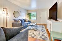 Ideally Located High Point Condo with Patio! - B&B High Point