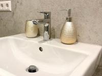 Goldstadt Studio Suite- City Apartament Schlössle Zentrum Pforzheim - Chambres d'hôtes Pforzheim