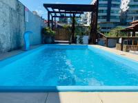 Residencial com Piscina e Jacuzzi com vista para a Natureza - B&B Bombinhas