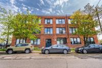 420 Friendly Canada Bridge View Loft Downtown FREE parking - B&B Detroit