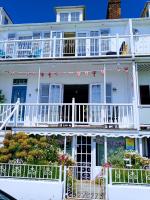 Beachfront Studio Apartment - B&B Felixstowe