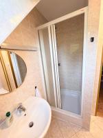 Camera Doppia con Letti Singoli