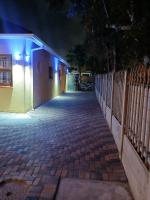 UFC Guesthouse Bellville - B&B Cape Town
