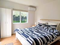 Two bedroom homestay with private entrance in convenient location - B&B Auckland