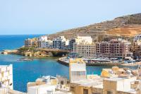 Three bedroom deluxe apartment with balcony 5th floor
