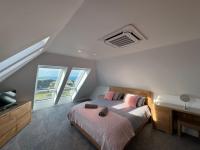 Excalibur 3 Bed sleeps 7 - B&B Tintagel