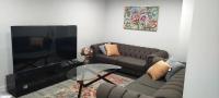 Contemporary Two Bedroom Basement Suite - B&B Edmonton