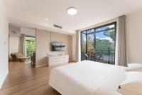 Suite with Balcony