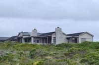 Luxury Beach House in Romansbaai Estate - Chambres d’hôtes Gansbaai