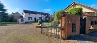 Massive 4 bed with countryside views in Peterborough - B&B