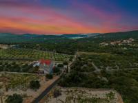 Family House Sonja - Ferienwohnung Sevid