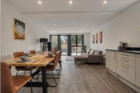 3-Bed, 2-Bath Wembley Apartment with Free Parking - B&B Londra