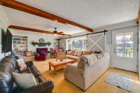 Walk to Lake Texoma Family-Friendly Retreat! - B&B