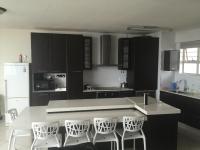 South Coast Beachfront Holiday Apartment - B&B eManzimtoti