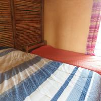 Basic Triple Room with Shared Bathroom