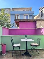 Taksim Castle Suites - B&B