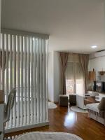 River Apartman - B&B