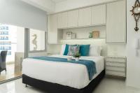 Estudio con 1 cama grande