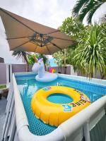 Cozy Sunny Home BBQ Steamboat KTV Bukit Indah JB - B&B Johor Bahru