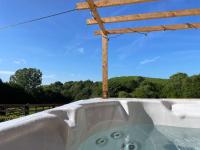 Luxury cottage with Hot Tub - B&B