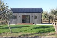 Olive Grove Cabin Waipara - B&B